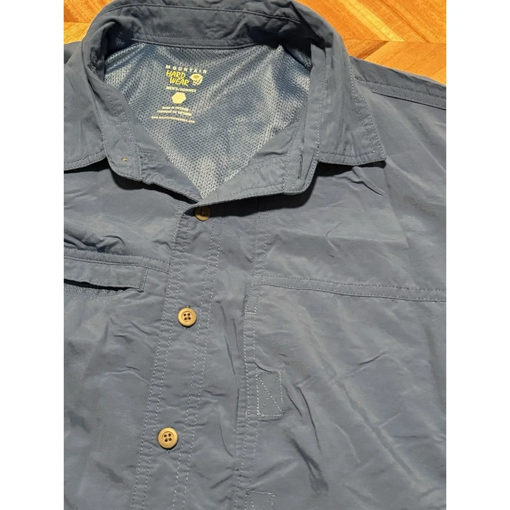 Mountain Hardware Shirt Mens‎ XL Blue Vented Button Up Outdoors Hiking Fish